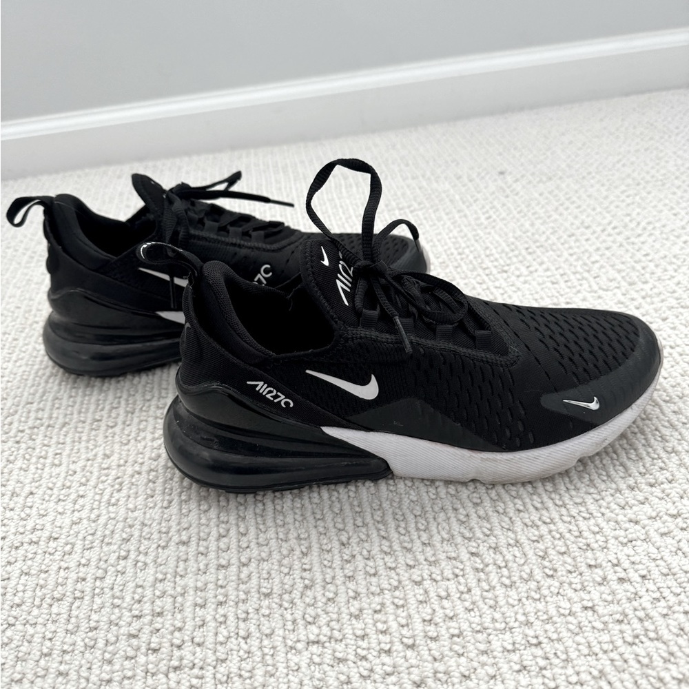 Nike Air Max 270 Women’s